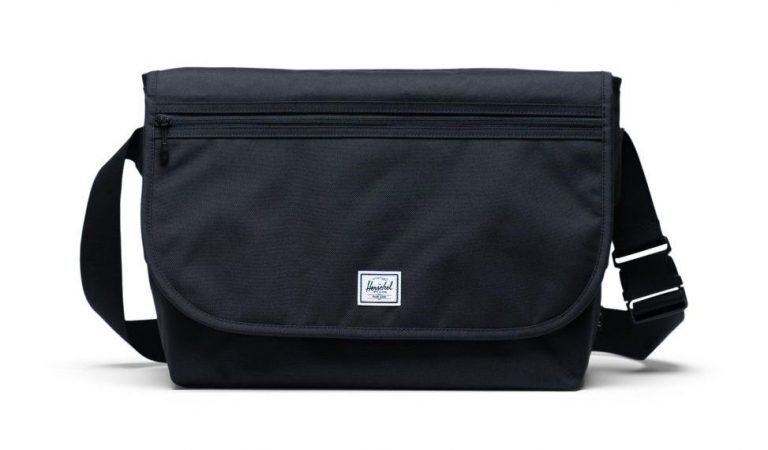 Herschel Messenger Bag