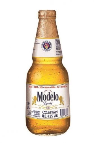 Bottle of Modelo Especial beer